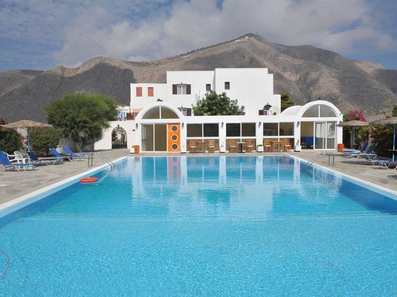 Santa Irini Hotel بيريسا المظهر الخارجي الصورة