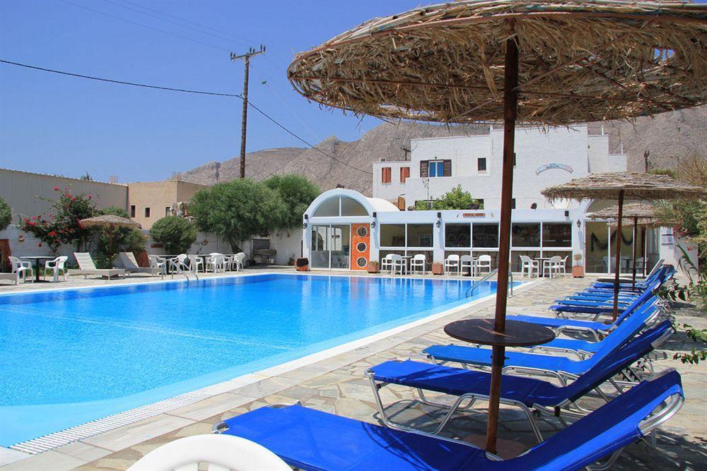 Santa Irini Hotel بيريسا المظهر الخارجي الصورة