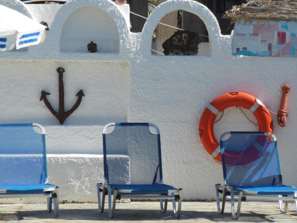 Santa Irini Hotel بيريسا المظهر الخارجي الصورة