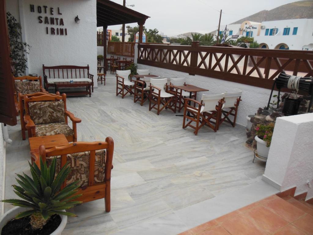 Santa Irini Hotel بيريسا المظهر الخارجي الصورة